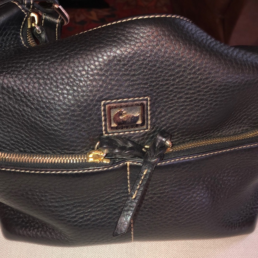 Dooney & Bourke - Picture 2 of 5